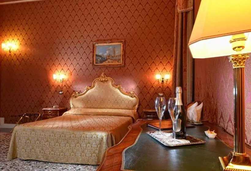 Fotos del hotel Residenza  San Maurizio:  16