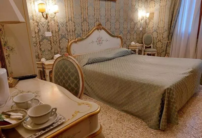 Fotos del hotel Residenza  San Maurizio:  15