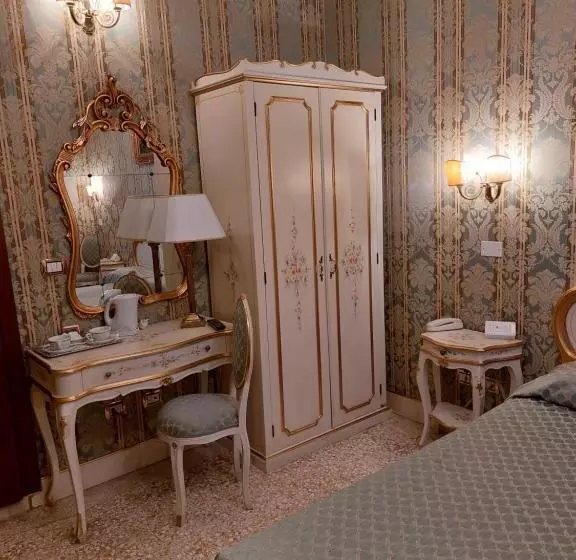 Fotos del hotel Residenza  San Maurizio:  17