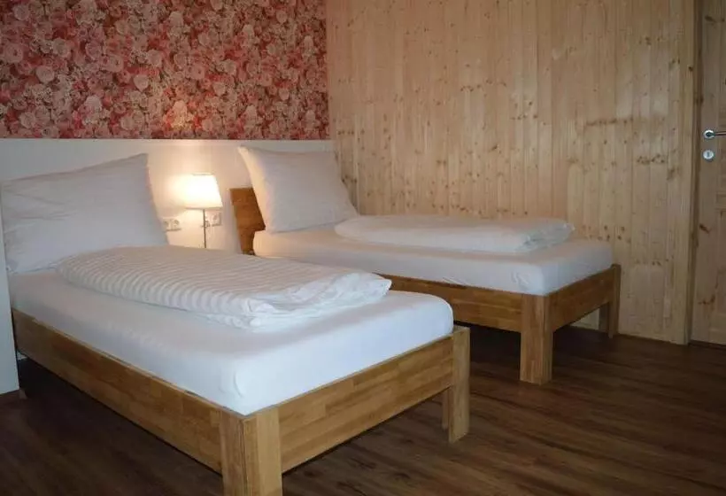 B & B Gmeineck