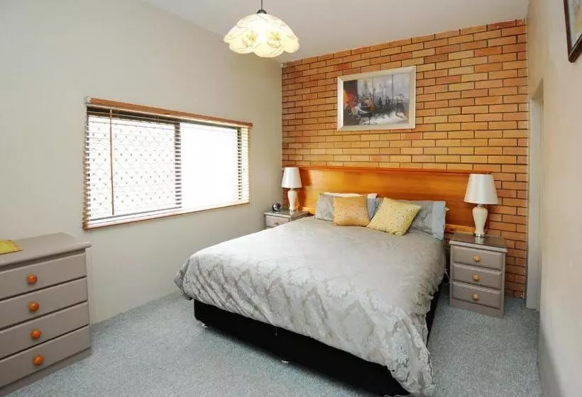Fotos del hotel The Tahitian Holiday Apartments:  23
