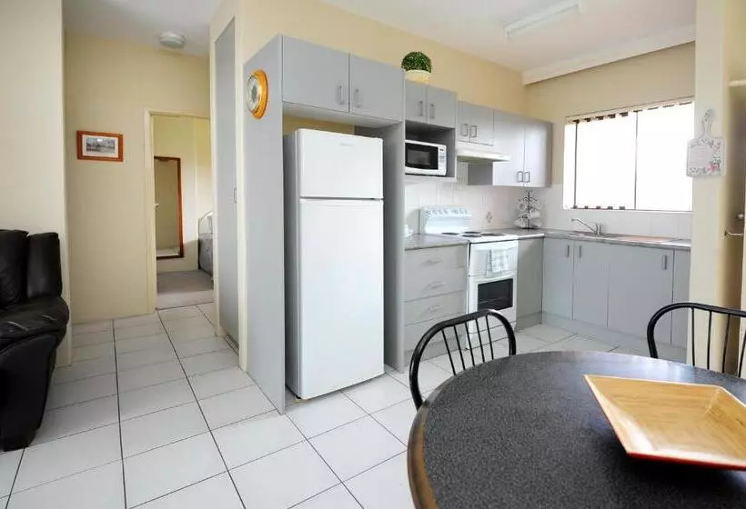 Fotos del hotel The Tahitian Holiday Apartments:  4