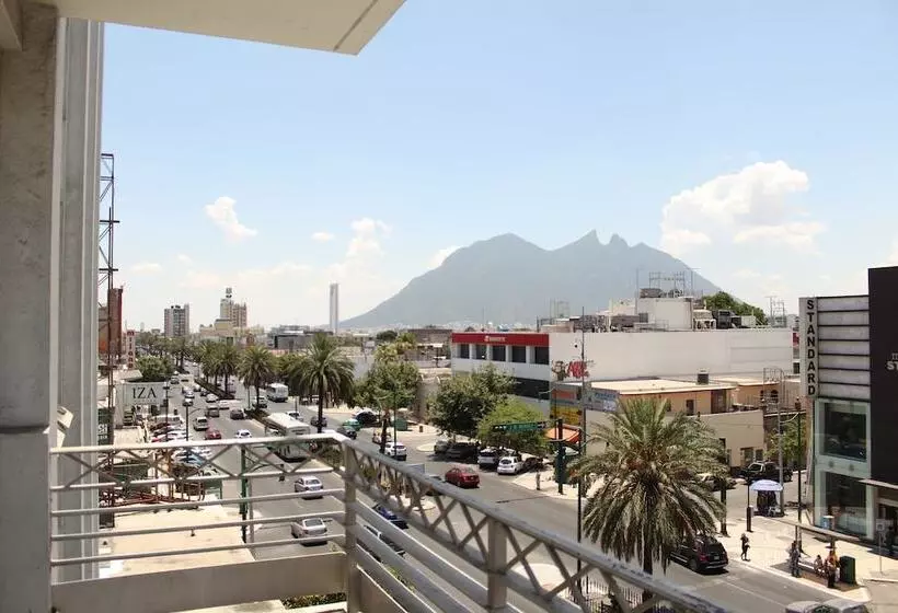 Fotos del hotel Plaza Del Arco Express:  24