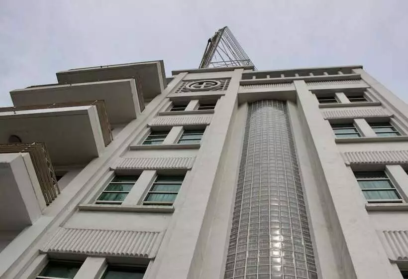 Fotos del hotel Plaza Del Arco Express:  15