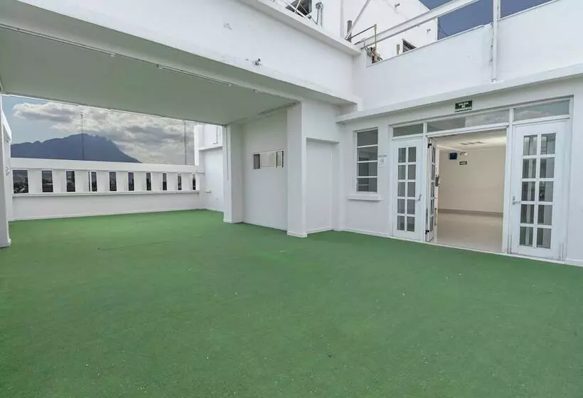 Fotos del hotel Plaza Del Arco Express:  13