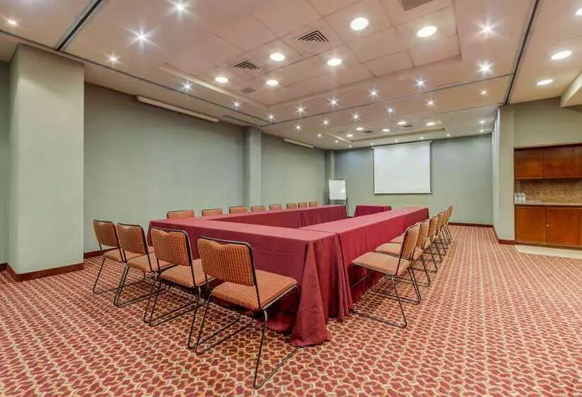 Fotos del hotel Quality Inn Monterrey La Fe:  13