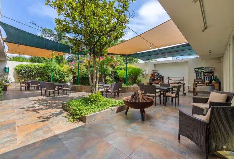 Fotos del hotel Quality Inn Monterrey La Fe:  8