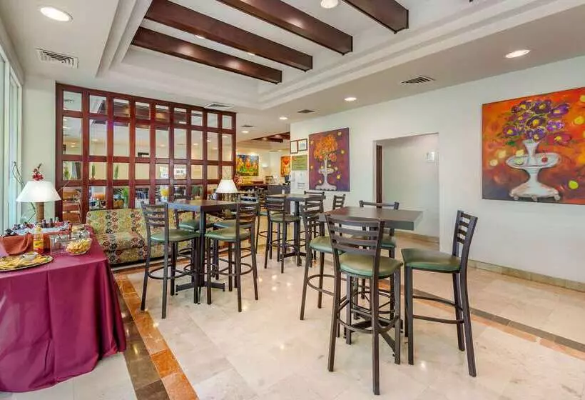 Fotos del hotel Quality Inn Monterrey La Fe:  6