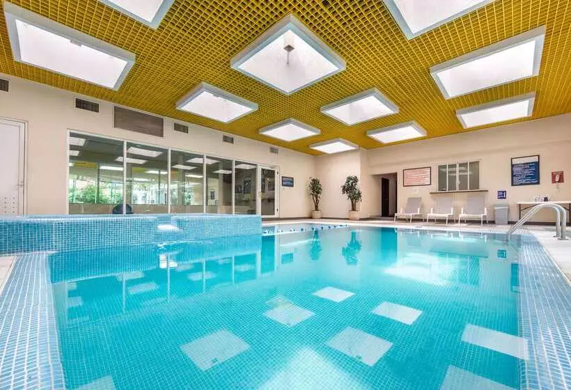 Fotos del hotel Quality Inn Monterrey La Fe:  11