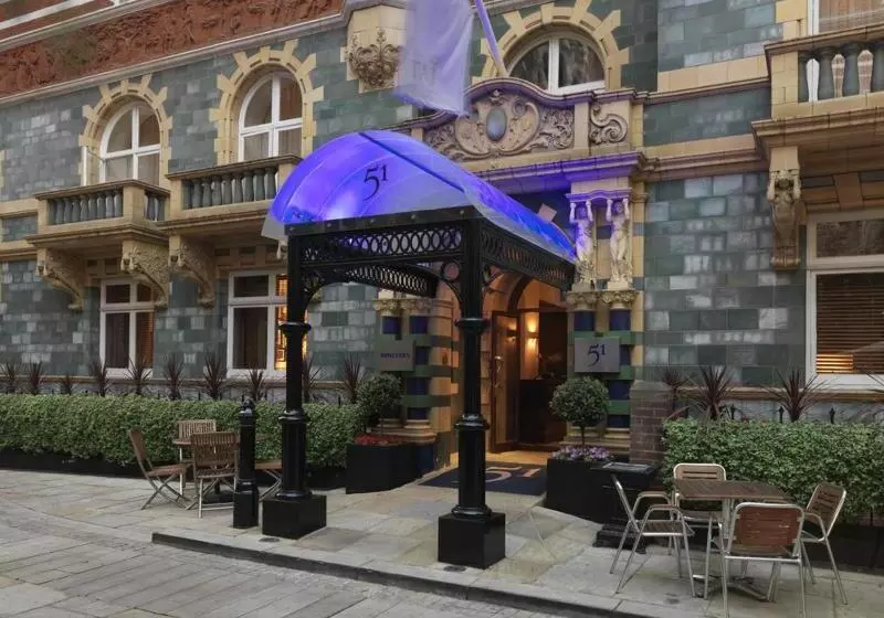 Fotos del hotel Taj 51 Buckingham Gate Suites And Residences:  5