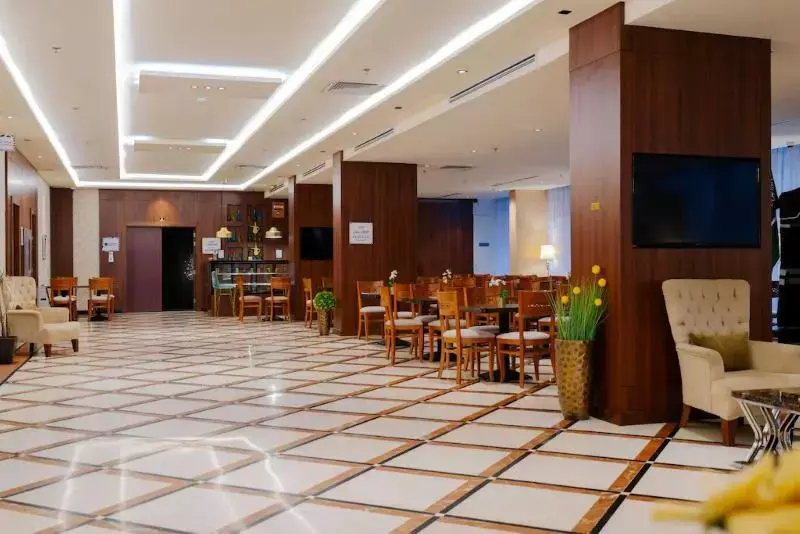 Fotos del hotel Vivid Plaza   1:  7