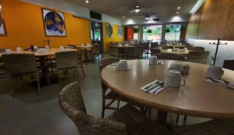 Fotos del hotel Azteca Inn:  13