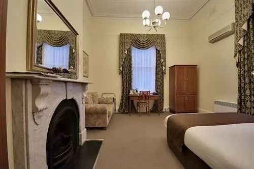 Fotos del hotel Charsfield:  23