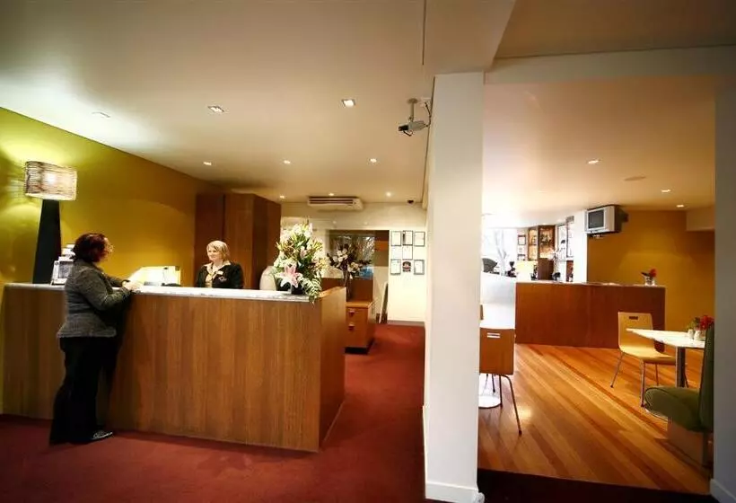 Fotos del hotel Best Western Plus The Tudor Box Hill:  3