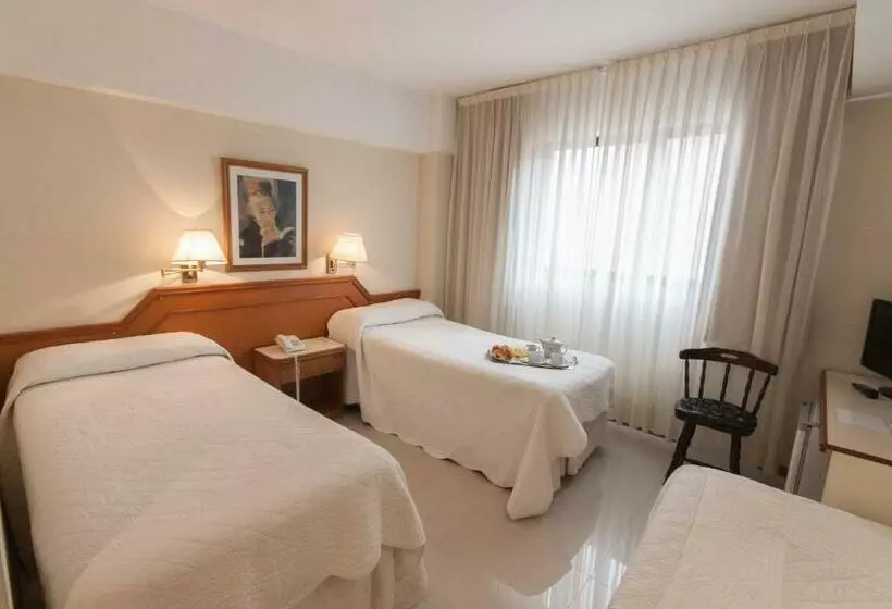 Fotos del hotel Cuatro Reyes:  7