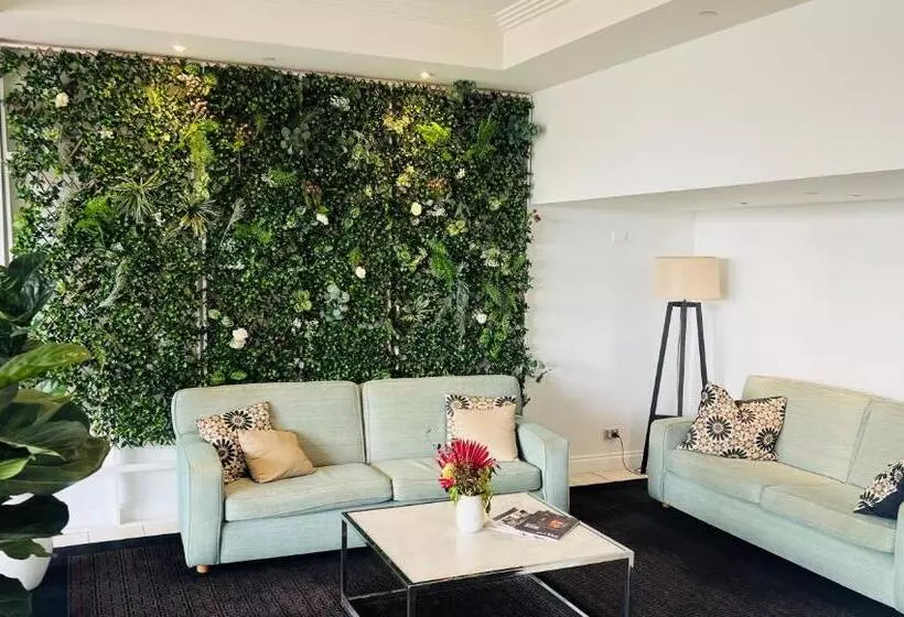 Oakwood Hotel & Apartments Brisbane