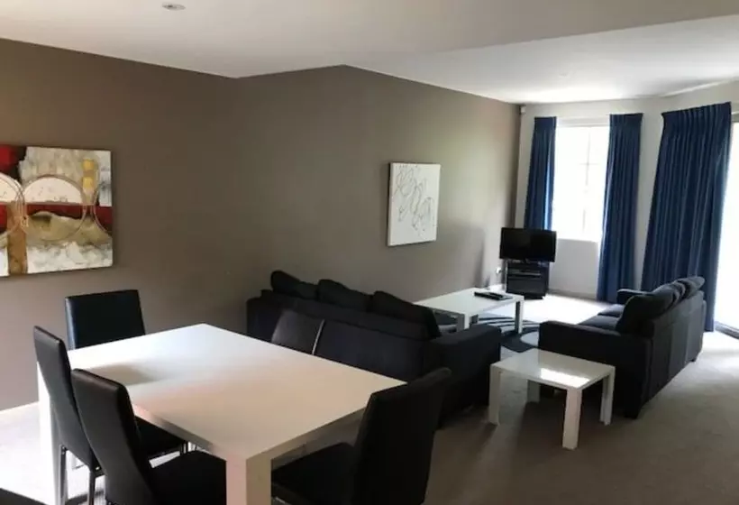 Fotos del hotel Rnr Serviced Apartments Adelaide - Sturt St:  25