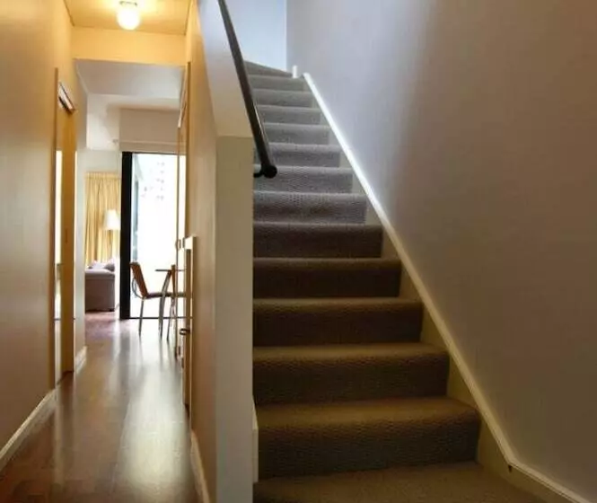 Fotos del hotel Rnr Serviced Apartments Adelaide - Sturt St:  3