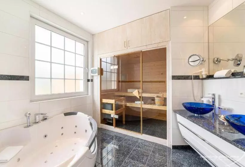 Fotos del hotel Turmhotel Victoria:  14