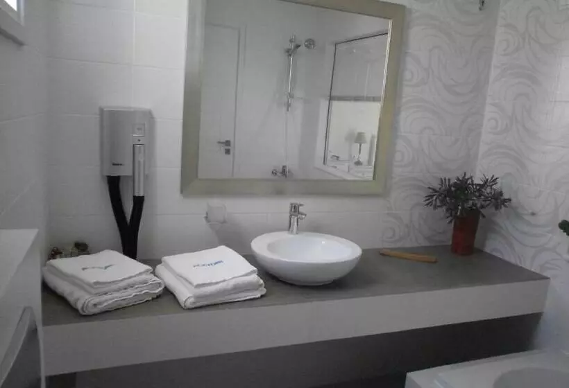 Fotos del hotel Alkyoni Beach:  7