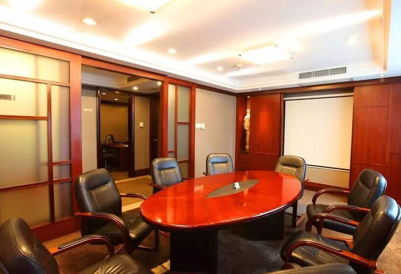 Fotos del hotel Grand International:  5