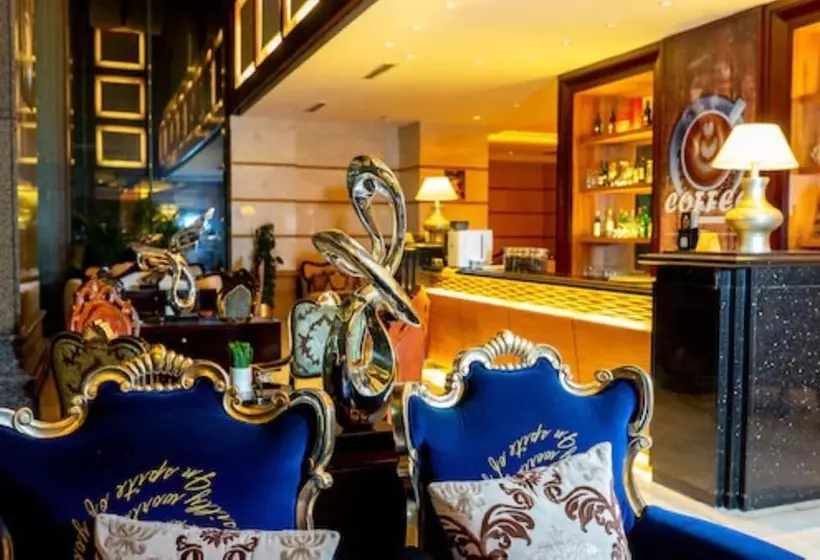 Fotos del hotel Grand International:  4