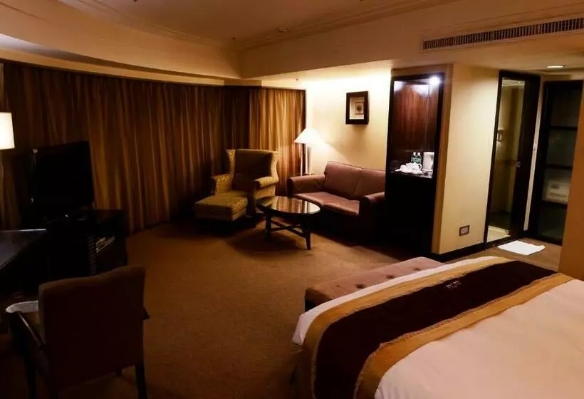 Fotos del hotel Nisus:  9