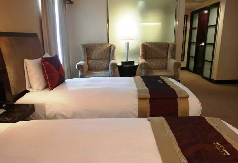 Fotos del hotel Nisus:  11