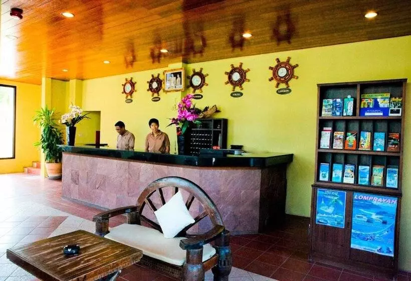 Fotos del hotel Samui Island Beach Resort &:  11