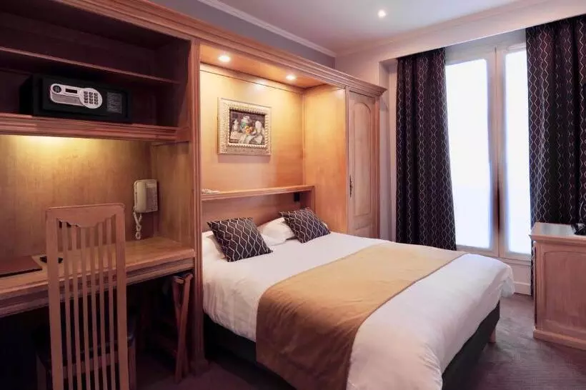 Fotos del hotel Hôtel Du Midi Paris Montparnasse:  13