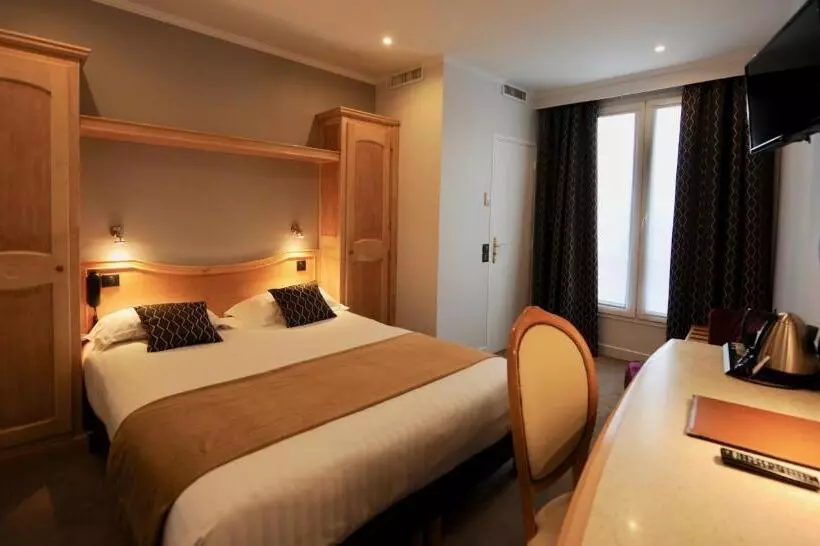 Fotos del hotel Hôtel Du Midi Paris Montparnasse:  12