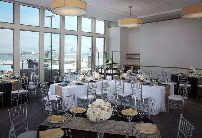 Fotos del hotel Hilton Philadelphia at Penn's Landing:  18