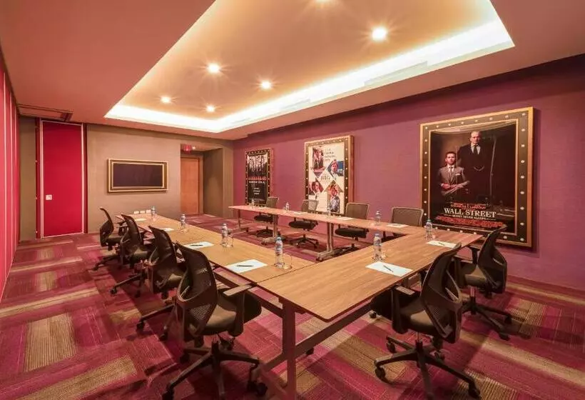 Fotos del hotel Planet Hollywood Cancun, An Autograph Collection Allinclusive Resort :  4