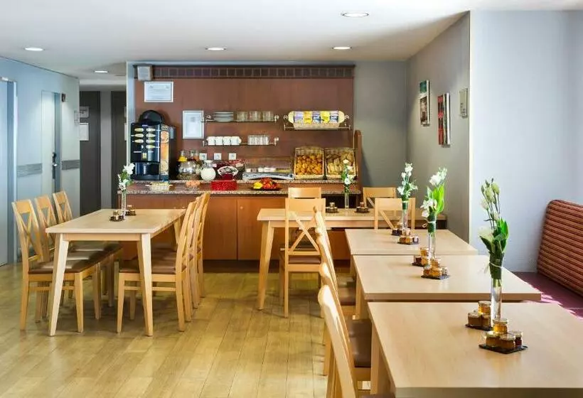 Fotos del hotel Citadines Prado Chanot Marseille:  10