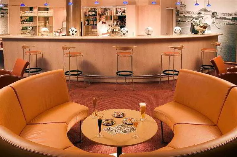 Fotos del hotel Novotel Bern Expo:  6