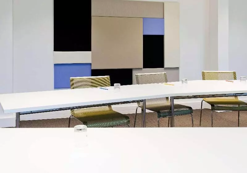 Fotos del hotel Novotel Bern Expo:  11