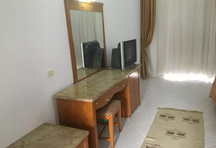 Fotos del hotel Royal Paradise Beach Resort:  6