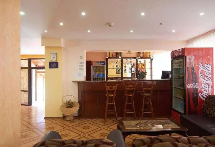 Fotos del hotel Smolian:  12