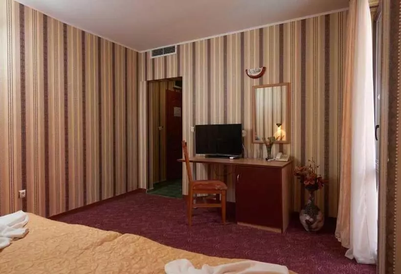 Fotos del hotel Smolian:  10