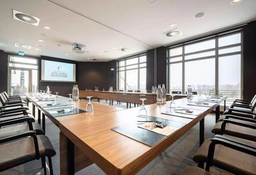 Fotos del hotel Van Der Valk  Berlin Brandenburg:  24