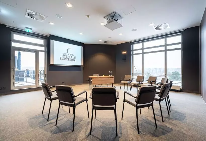 Fotos del hotel Van Der Valk  Berlin Brandenburg:  13