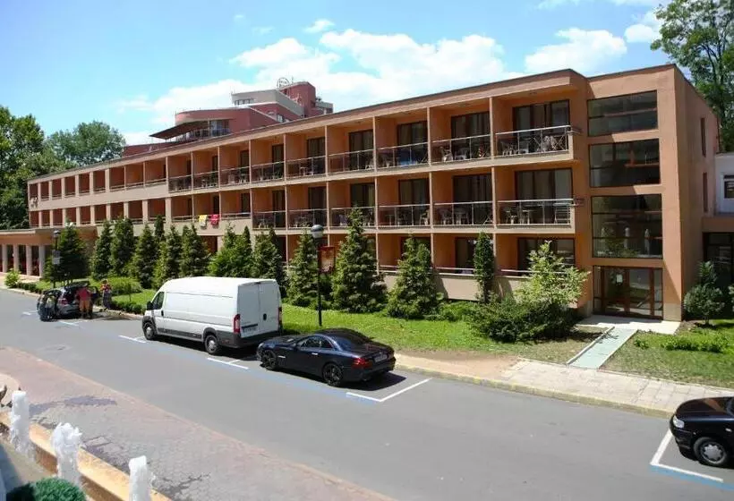 Yunona  All Inclusive