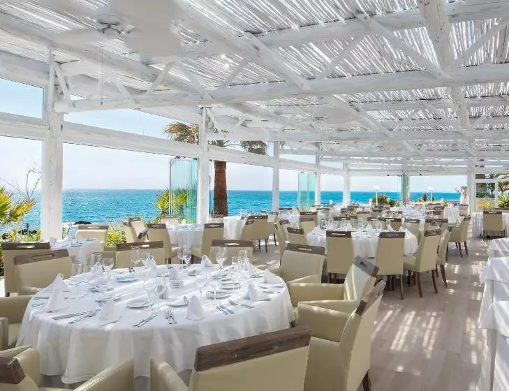 Fotos del hotel El Oceano Beach:  11