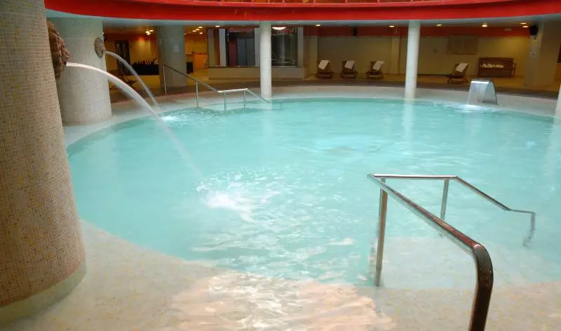 Fotos del hotel Holiday World Village:  2