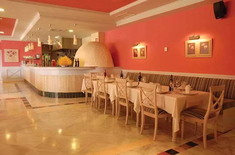 Fotos del hotel Holiday World Village:  13