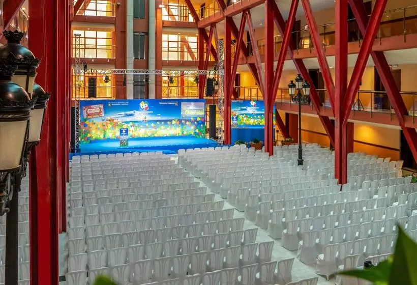 Fotos del hotel Holiday World Village:  11