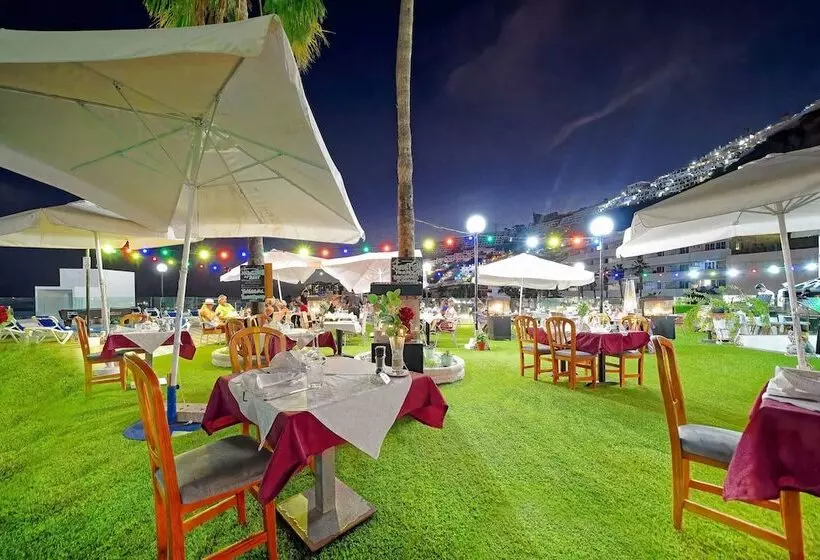 Fotos del hotel Apartamentos Río Piedras:  18