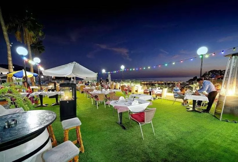 Fotos del hotel Apartamentos Río Piedras:  12