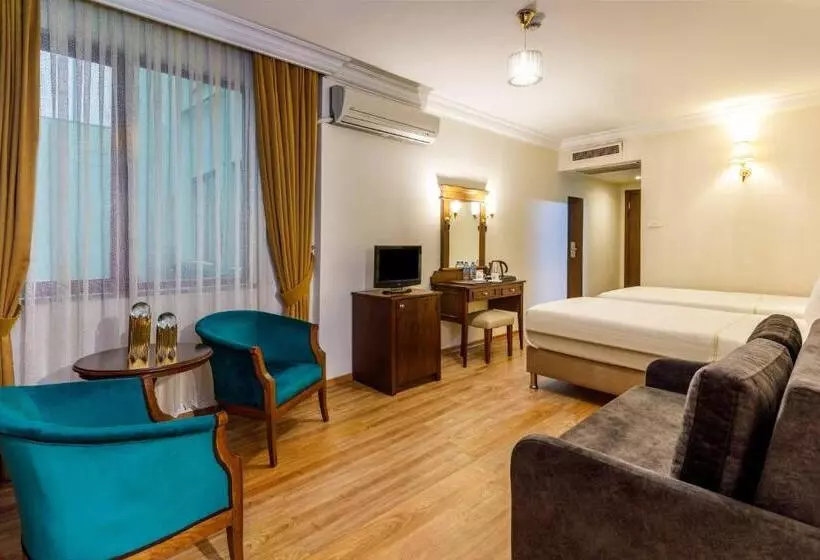 Fotos del hotel Golden Crown:  9