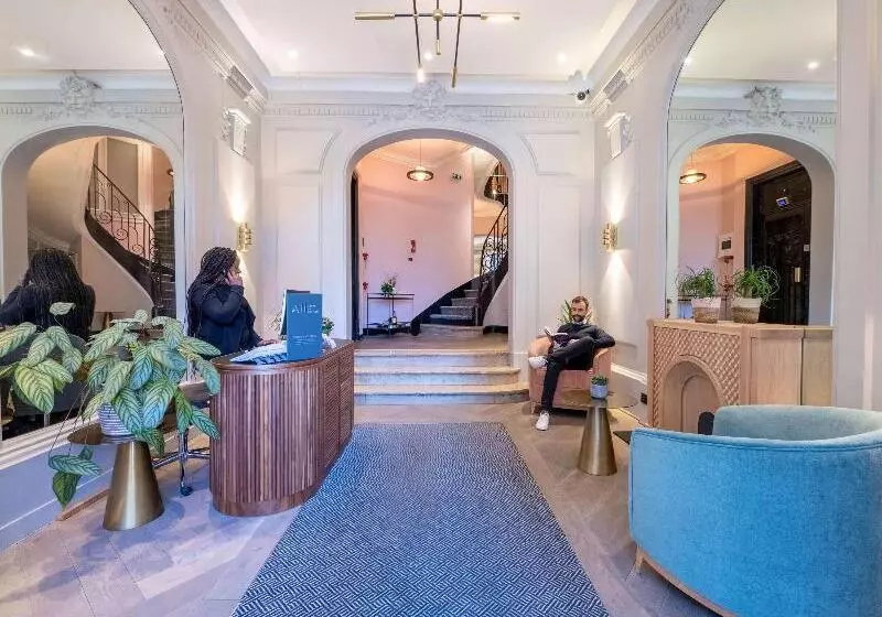 Ibis Styles Paris Gare Du Nord Tgv